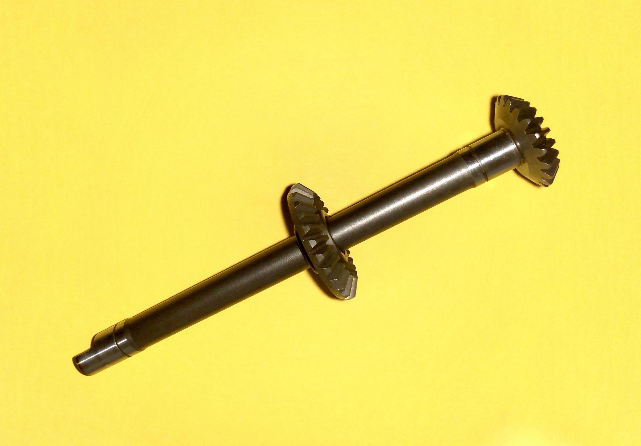 Top bevel gear Z=20-28 STRAIGHT TEETH for Ducati single cilinder