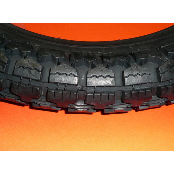Front tyre Duro 3.50x19 approved, design MT53 like original for Ducati Scrambler