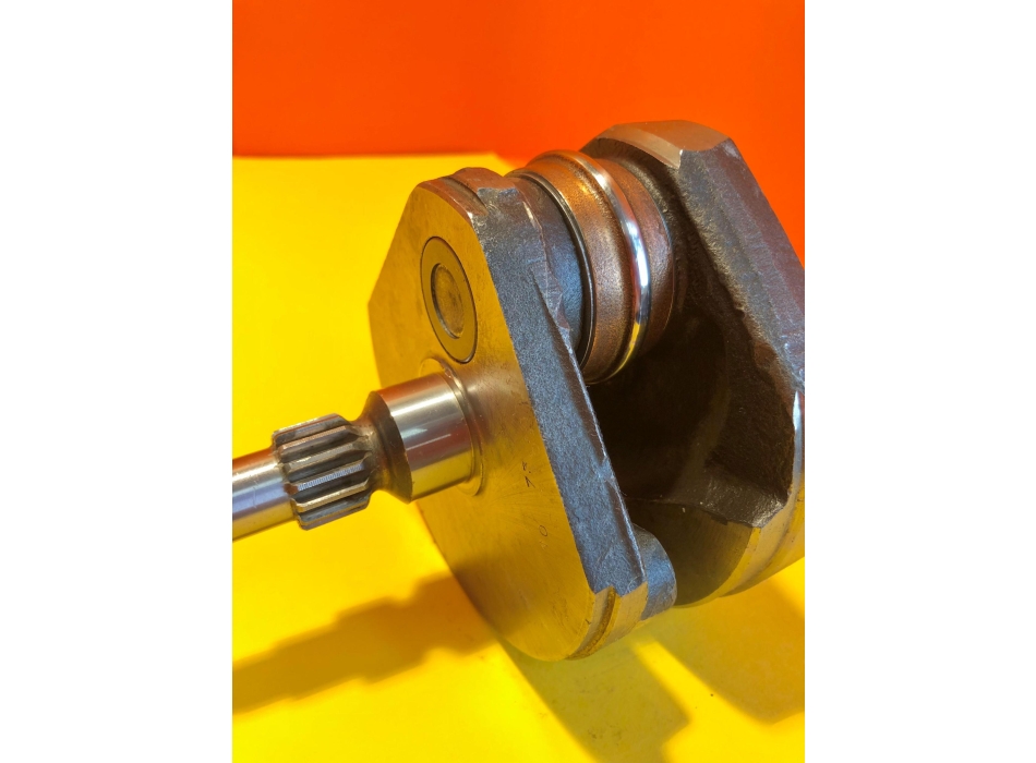 Original crankshaft, fully reconditioned, for Ducati 450cc wide case Scrambler single cylinders (1968/1976)