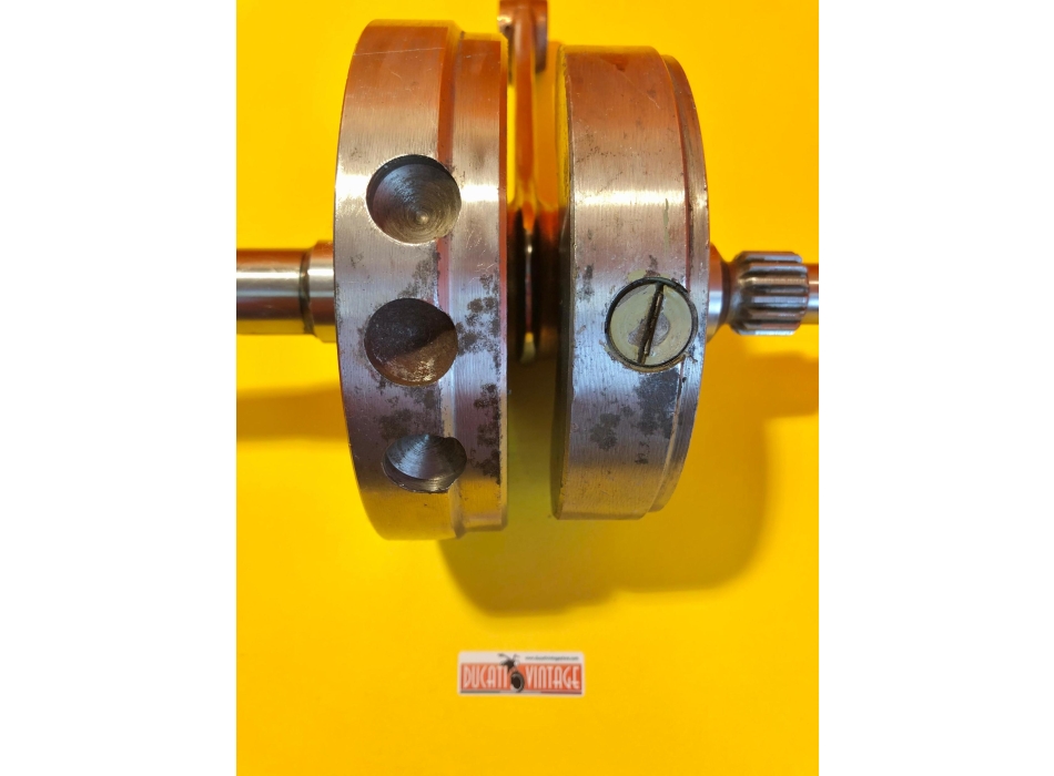 Original crankshaft, fully reconditioned, for Ducati 450cc wide case Scrambler single cylinders (1968/1976)