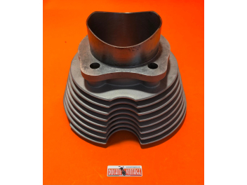 Original cylinder used, excellent condition, grinding 76.60, with new Borgo piston measure 76,60 suitable for all single cylinder Ducati 350cc