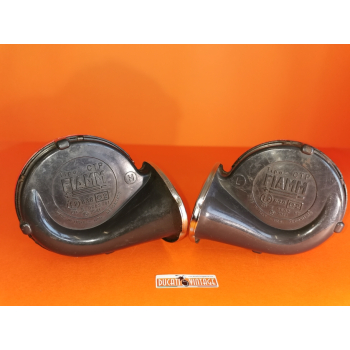Pair of 6V FIAMM motorcycle horns, original in excellent condition. 