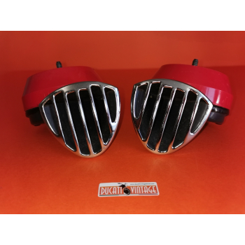Pair of 6V FIAMM motorcycle horns, original in excellent condition. 