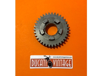 original gear Z=35 3nd speed (duct) Ducati code 0603.16.070 for all Ducati wide case engines 