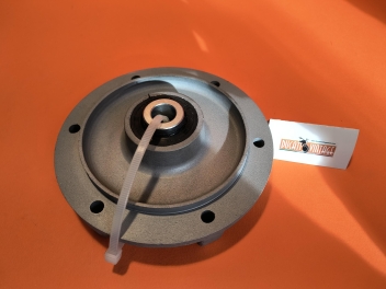 Original crown carrier/cushion hub, used reconditioned in excellent condition, it has been sandblasted and has new bearings and oil seals suitable for all Ducati 350cc single-cylinder engine