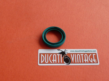 Oil seal for bushing modification of crankcase oil pump - Ducati engine