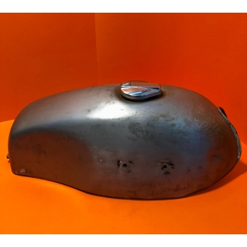 Original iron fuel tank for Ducati Desmo and Mark 3 with cap