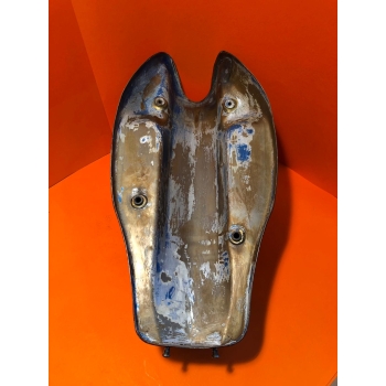 Original iron fuel tank for Ducati Desmo and Mark 3 with cap