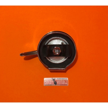 Original Esso fuel plug, used,cromo new in excellent condition, for Ducati single cylinders narrow cases