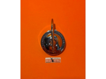 Original Esso fuel plug, used,cromo new in excellent condition, for Ducati single cylinders narrow cases