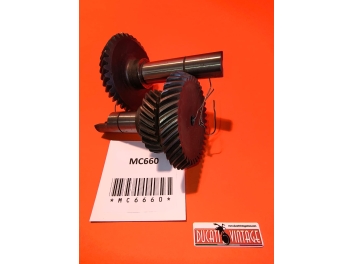Lower bevel torque tern, original,. new, perfect, for Ducati 750cc and 900cc round crankcase twin-cylinders