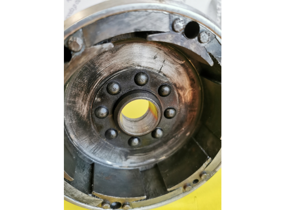 Magnetic flywheel stator alternator Ducati Elettrotecnica, used, in excellent condition, perfectly magnetized for 250cc wide case